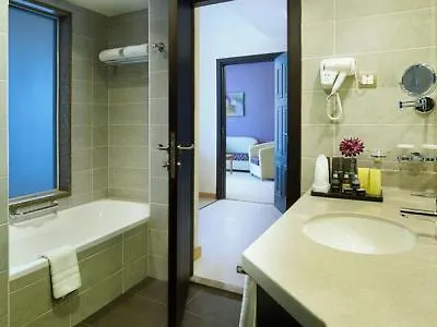 Armada Avenue Hotel Dubai 4*,